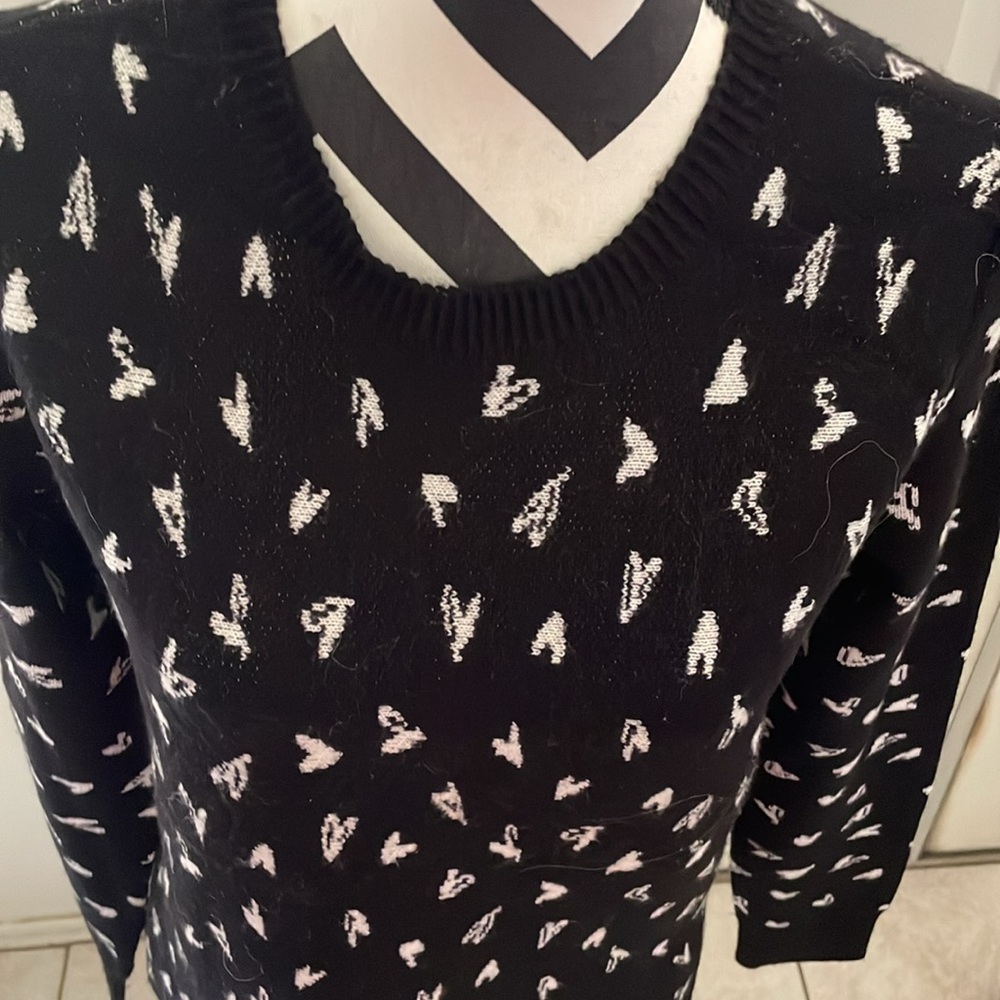 Loft knit top black and white print size M - Picture 4 of 6